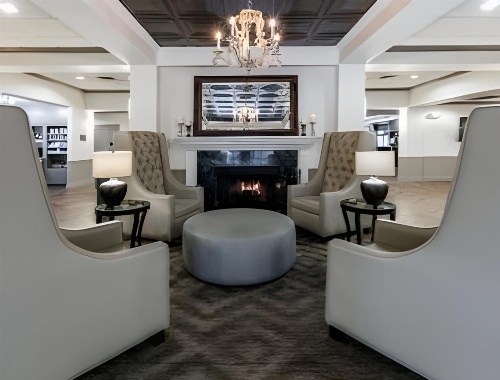 Richmond Inn & Suites, A Trademark Collection Hotel image 2