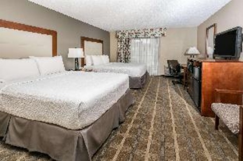 Richmond Inn & Suites, A Trademark Collection Hotel image 5